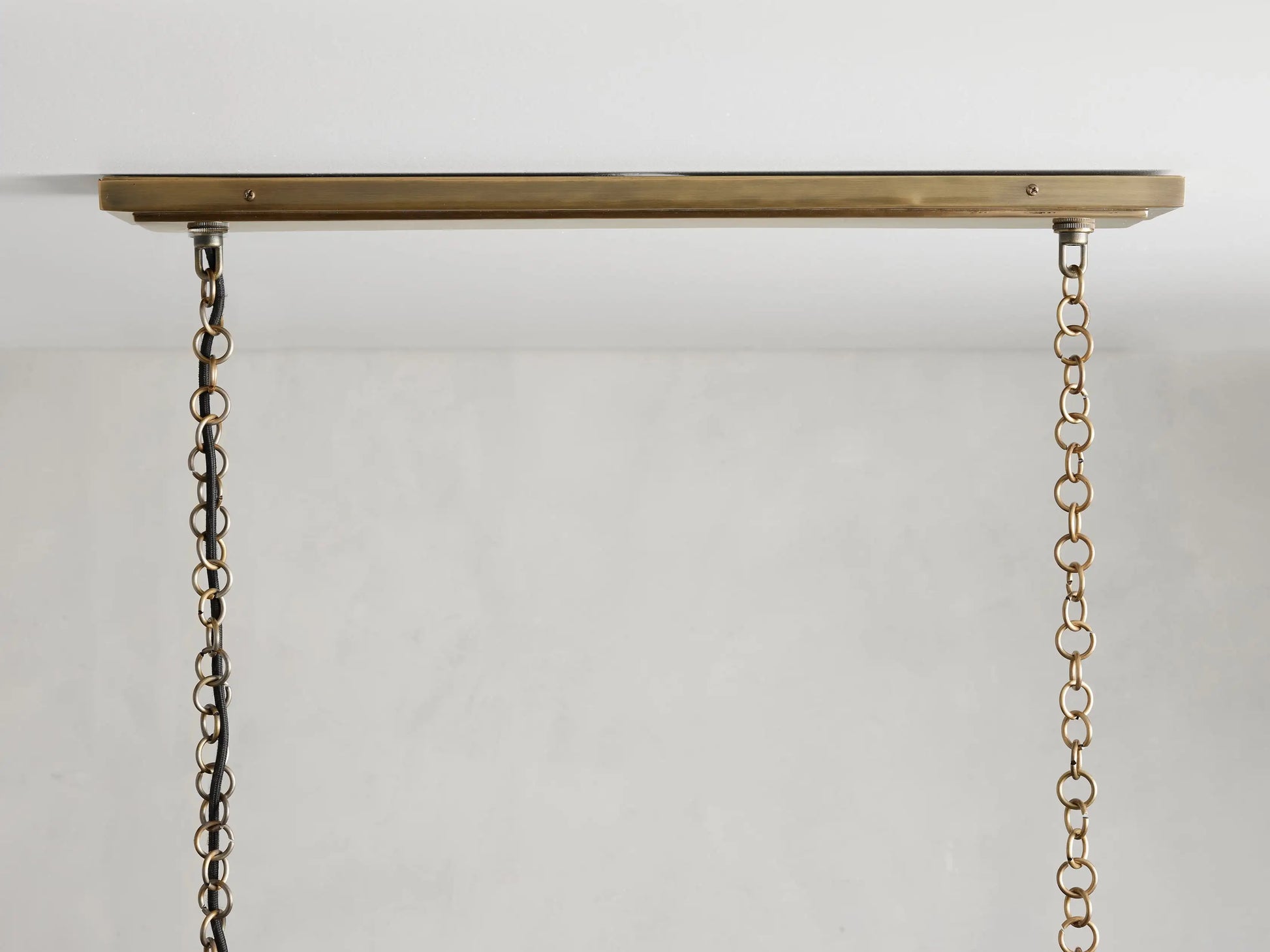 Holt 6-Light Linear Chandelier - Lamps Moon